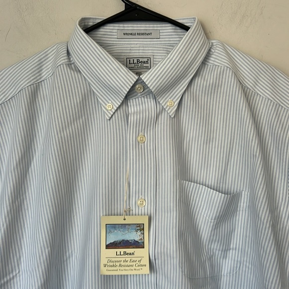 LL Bean Mens NWT Wrinkle Reistant Casual S Sleeve Button Down Shirt Sz 17.5®️ - Picture 2 of 5